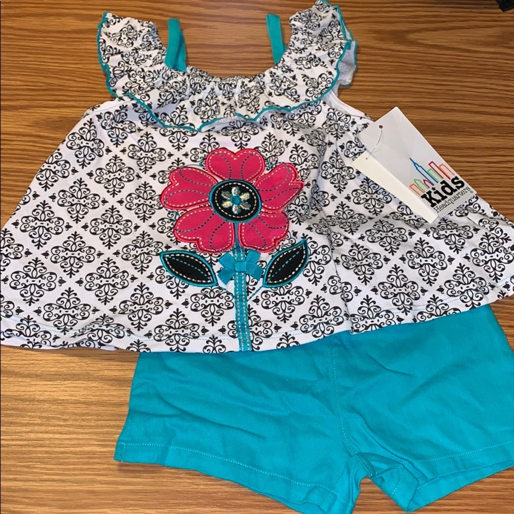 NWT 3T top and shorts